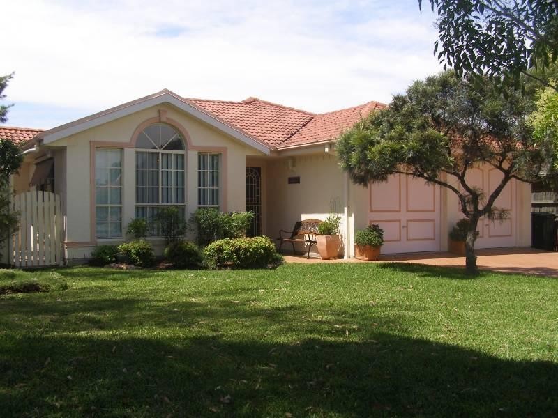 1 Flemming Grove, Doonside NSW 2767