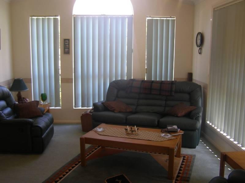 1 Flemming Grove, Doonside NSW 2767