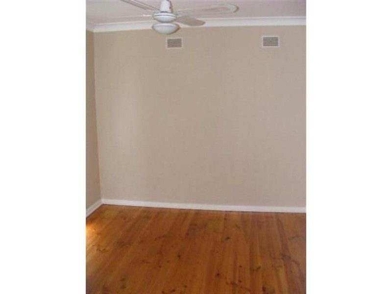 12 Winsford Avenue, Hebersham NSW 2770