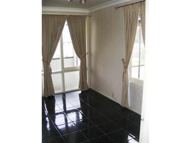 12 Winsford Avenue, Hebersham NSW 2770