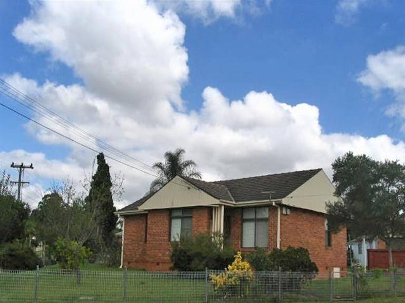 2 Forrest Road, Lalor Park NSW 2147