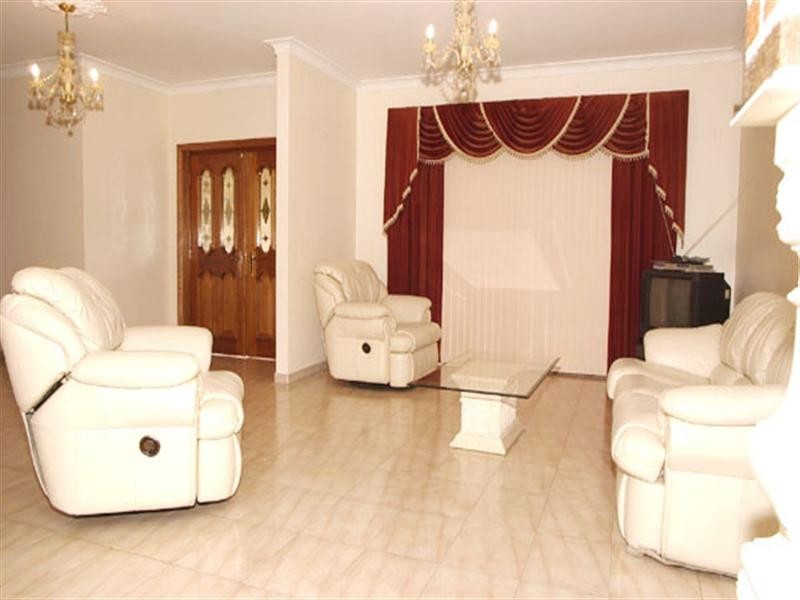 52 Topaz Crescent, Seven Hills NSW 2147