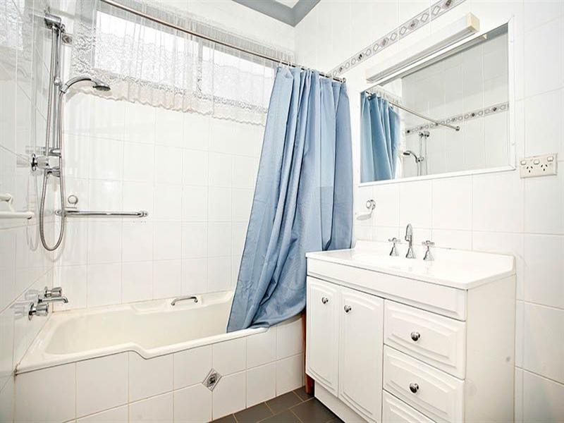 14 Ruth Street, Merrylands NSW 2160