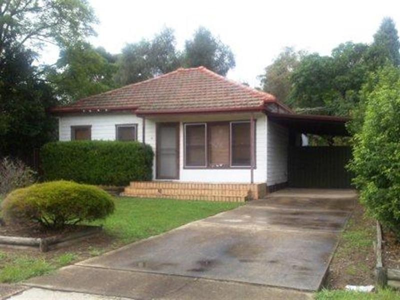 82 Newton Road, Blacktown NSW 2148