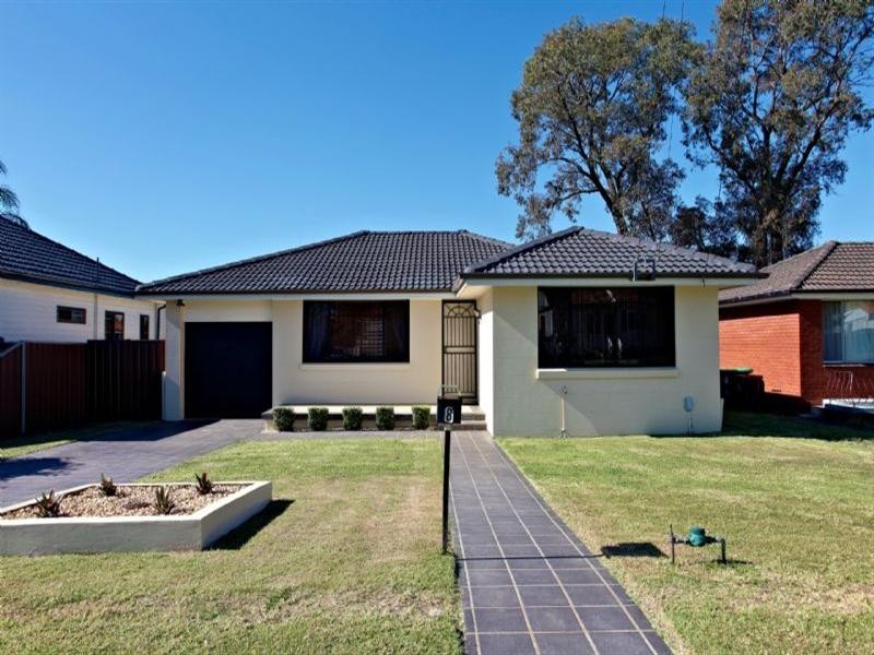 8 Day Street, Colyton NSW 2760