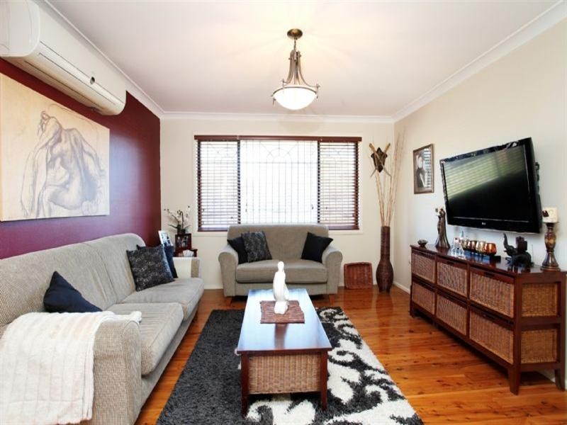 8 Day Street, Colyton NSW 2760