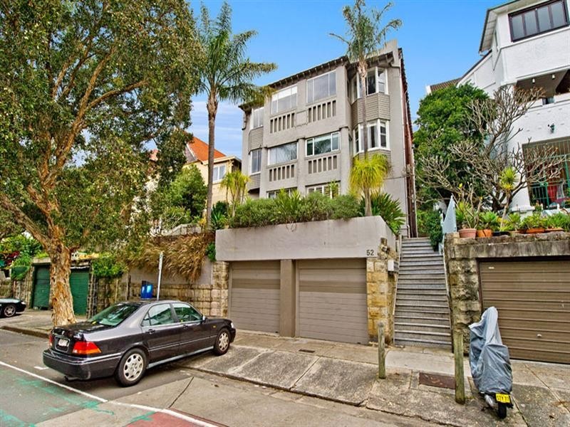 2/52 Lamrock Avenue, Bondi Beach NSW 2026