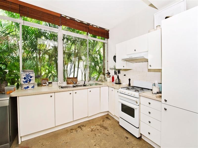 2/52 Lamrock Avenue, Bondi Beach NSW 2026