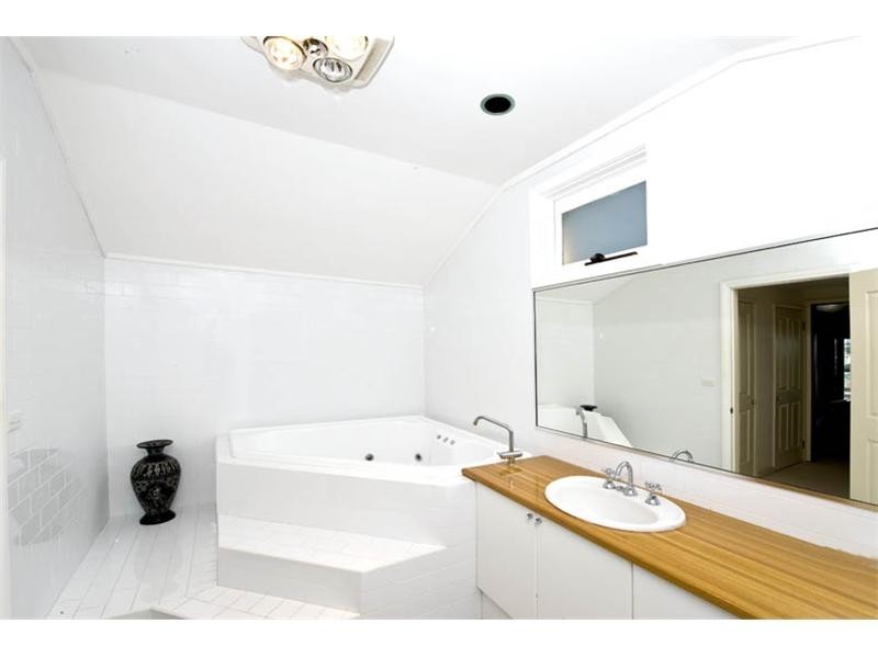 22 Clifford Avenue, Fairlight NSW 2094