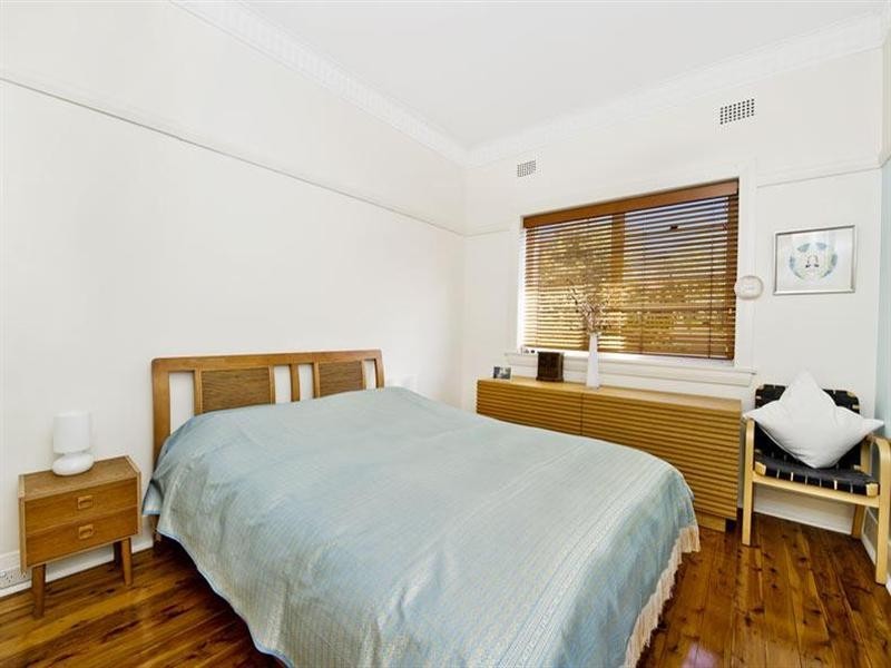 1/32 Ramsgate Avenue, Bondi Beach NSW 2026