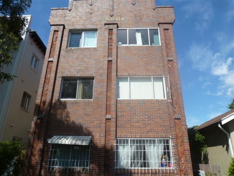 2/19 Blair Street, Bondi NSW 2026