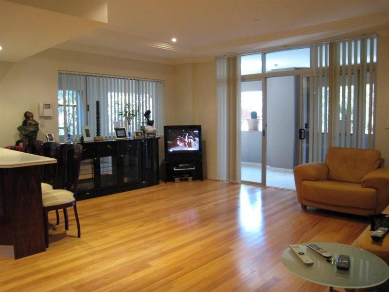 30-34 Penkivil Street, Bondi NSW 2026