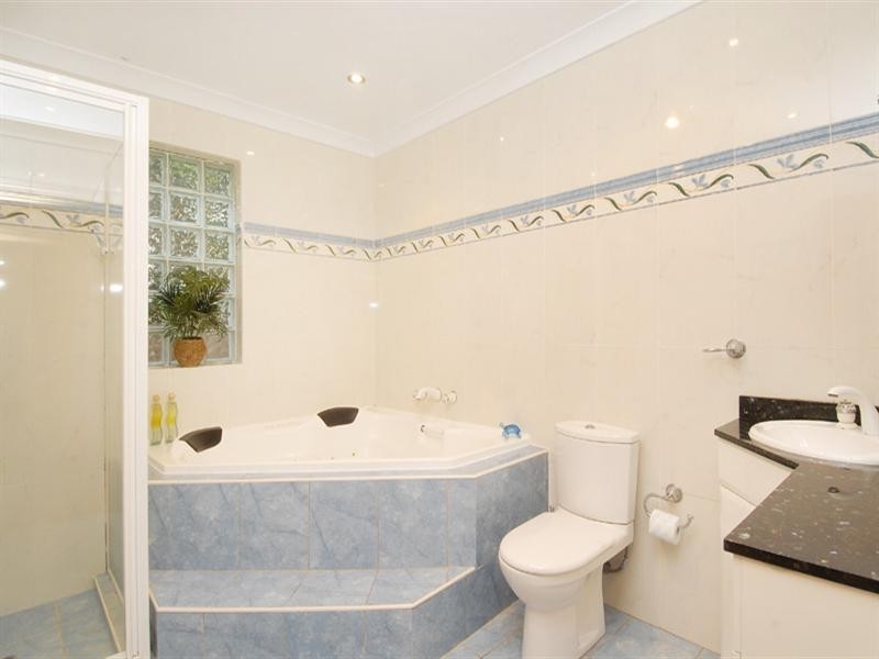 73 Murriverie Road, North Bondi NSW 2026