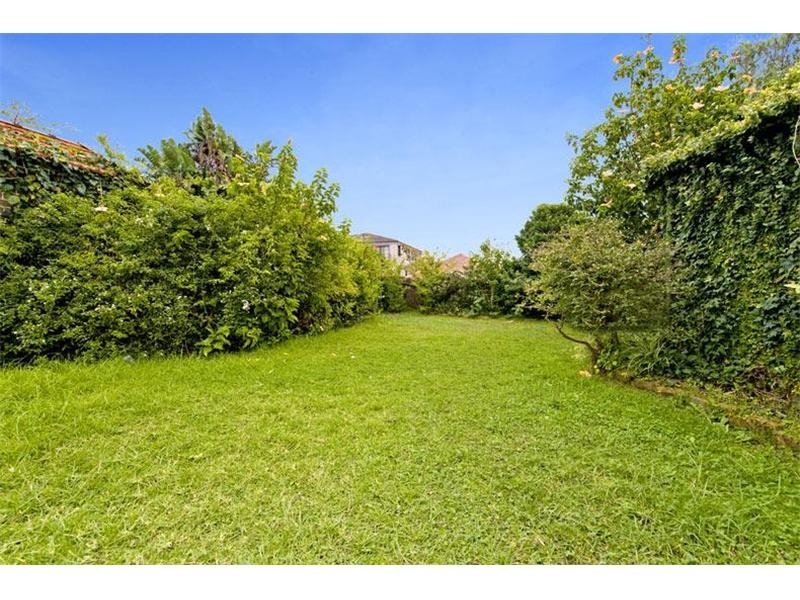 208 Military Road, Dover Heights NSW 2030