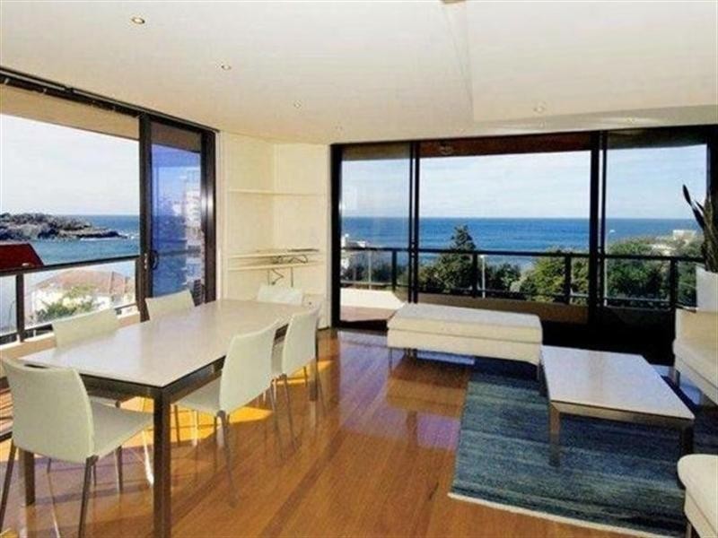 2/2 Francis Street, Bondi Beach NSW 2026