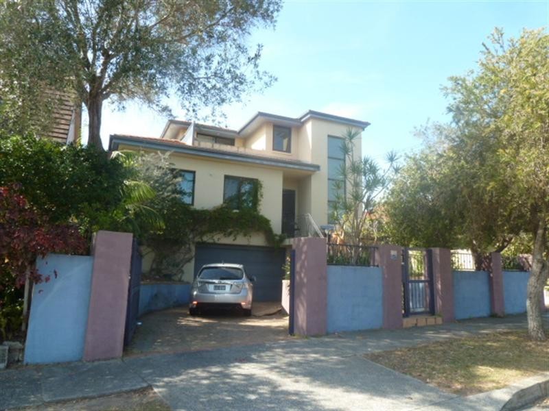 675a Old South Head Road, Vaucluse NSW 2030