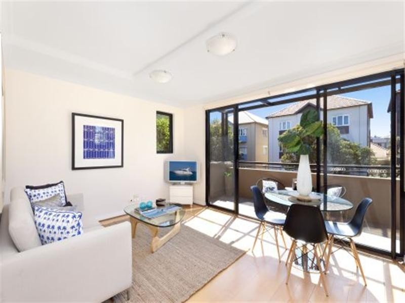 4/32 Beach Road, Bondi Beach NSW 2026