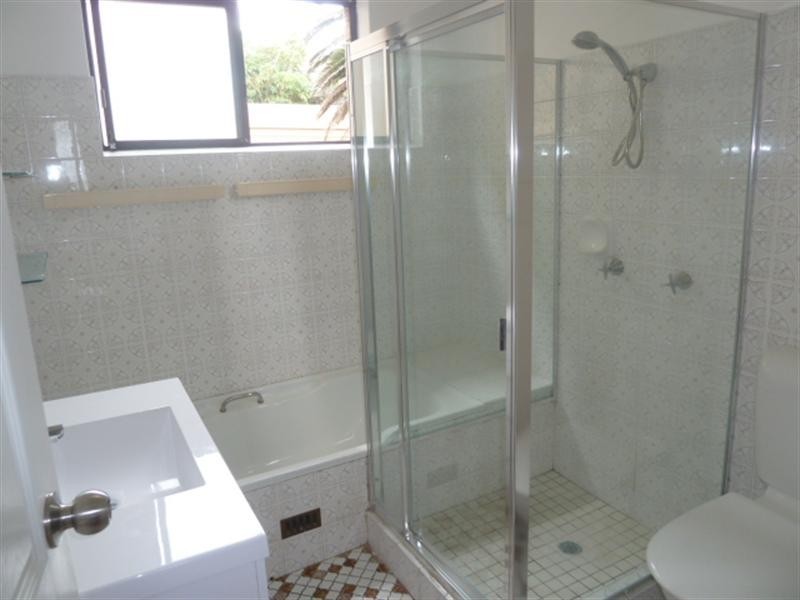 2/46 Military Road, Bondi NSW 2026