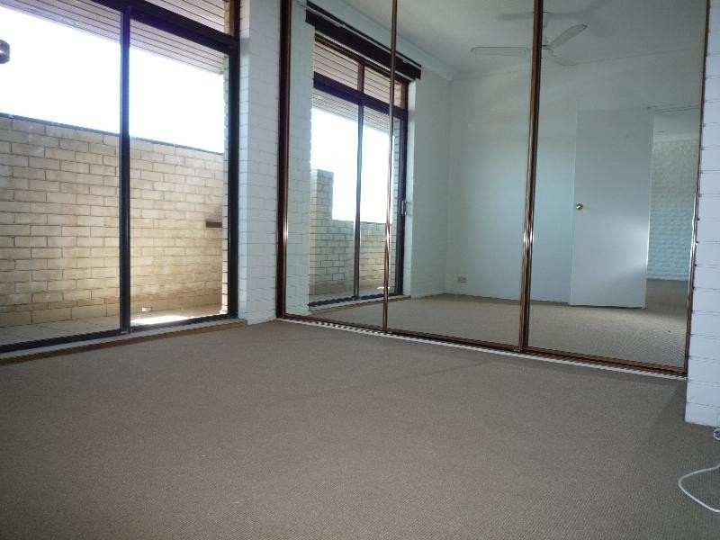 2/51 Hall Street, Bondi Beach NSW 2026