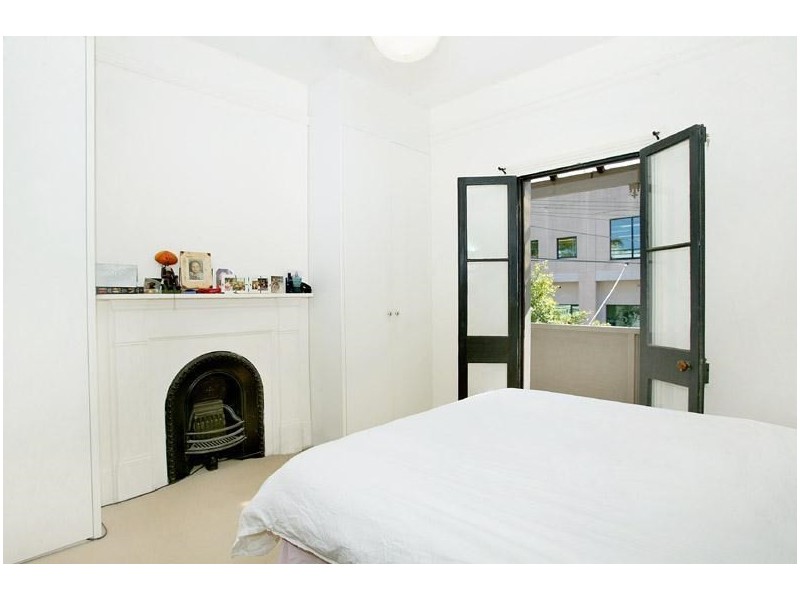 11 Ebley Street, Bondi Junction NSW 2022