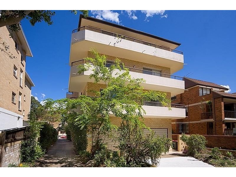 2/27 The Avenue, Rose Bay NSW 2029