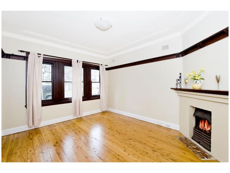 1/37A Bourke Street, Queens Park NSW 2022