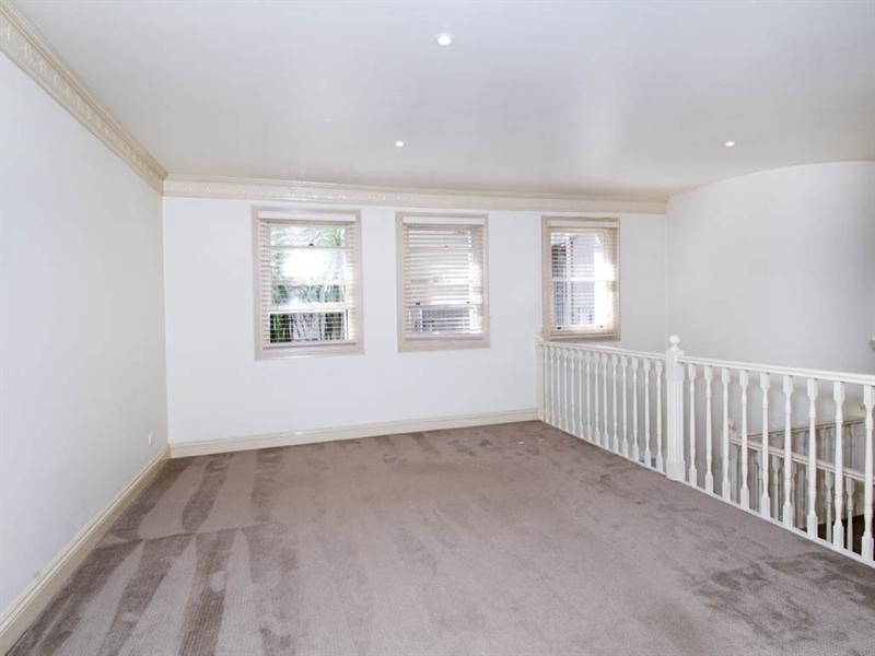 2/6 Tara Street, Woollahra NSW 2025