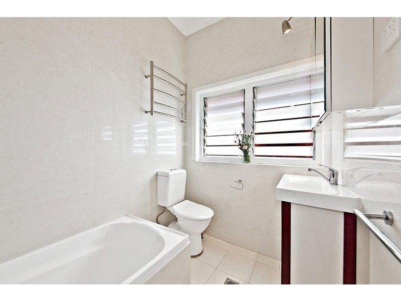 16 Narelle Street, North Bondi NSW 2026