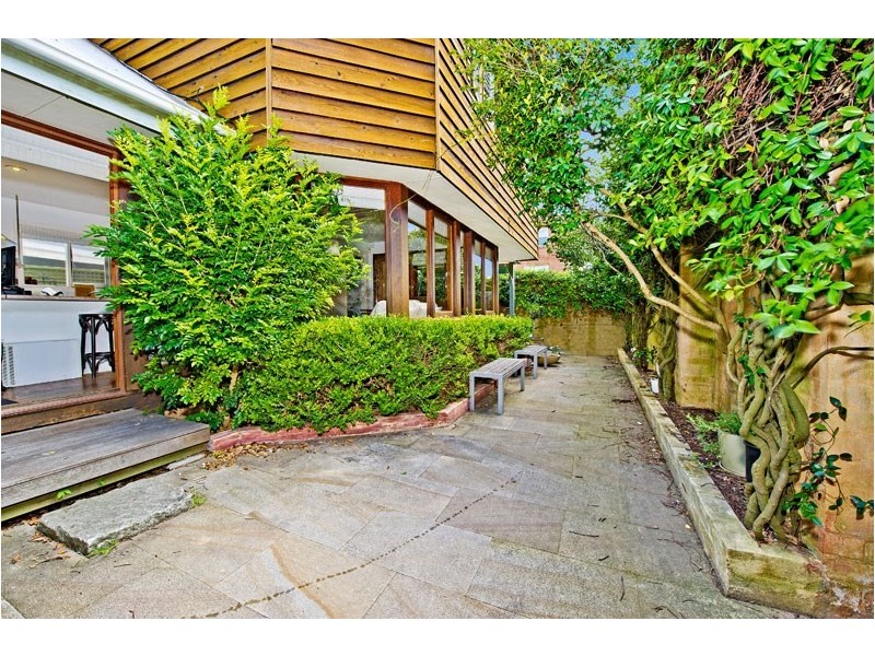 13 Edmund Street, Queens Park NSW 2022