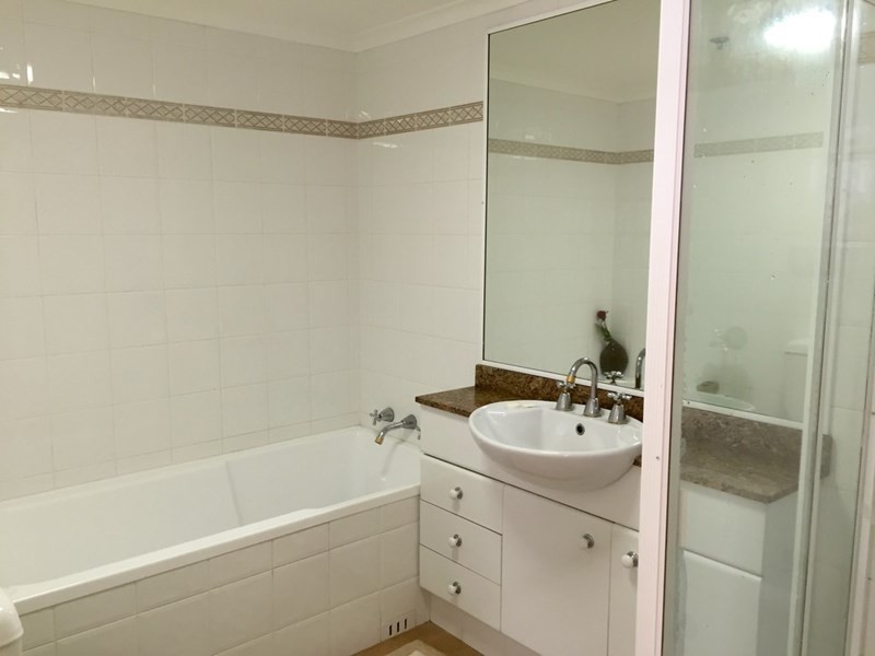 30/2A Hollywood Avenue, Bondi Junction NSW 2022