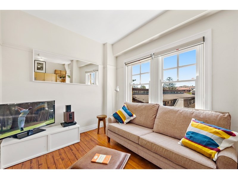 28/1 Beach Road, Bondi Beach NSW 2026