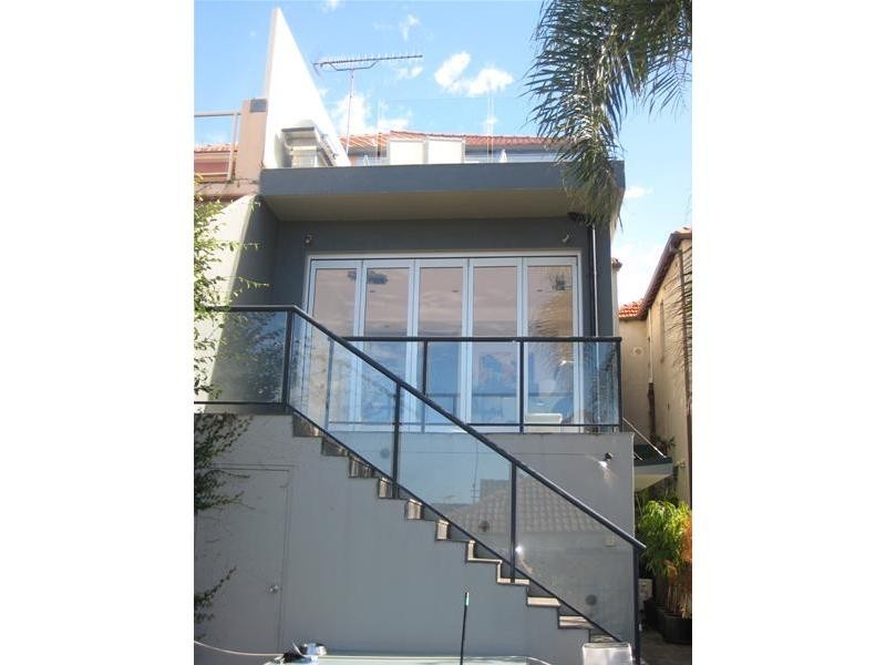 693A Old South Head Road, Vaucluse NSW 2030