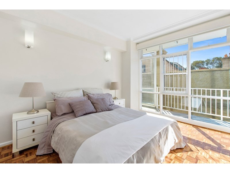 8/83 Old South Head Road, Bondi Junction NSW 2022