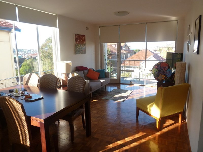 1/4 Castlefield Street, Bondi NSW 2026