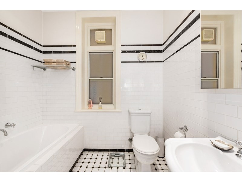 2/286 Arden Street, Coogee NSW 2034