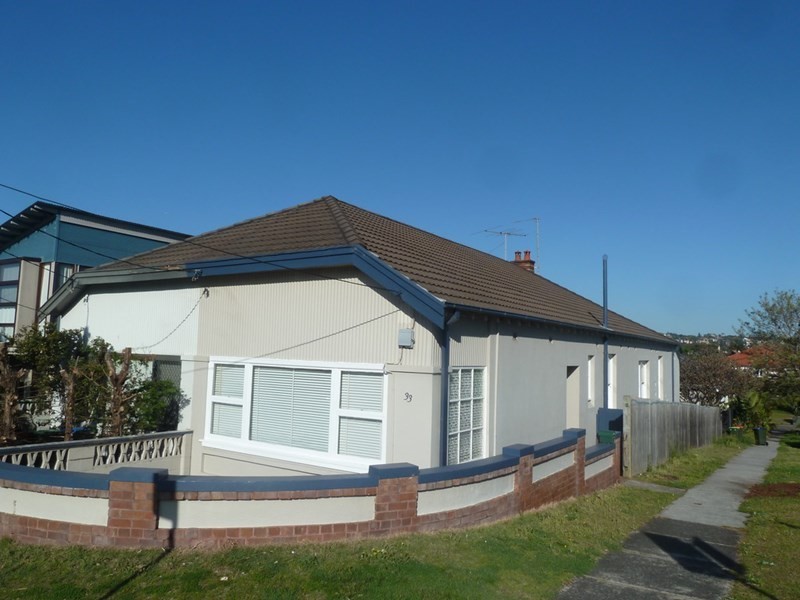 33 Wairoa Avenue, North Bondi NSW 2026