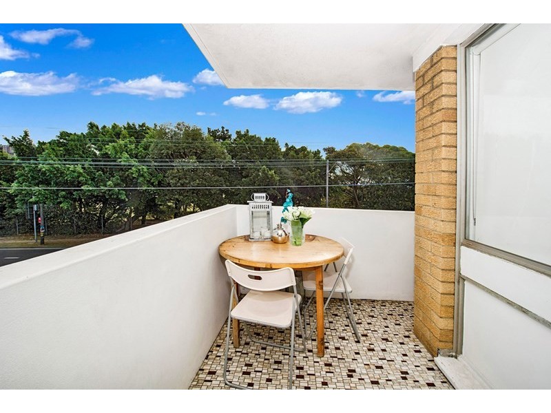 4/343 Old South Head Road, Bondi NSW 2026