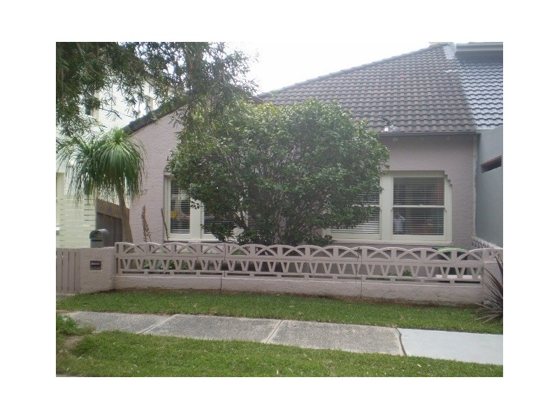 27 Oakley Road, North Bondi NSW 2026