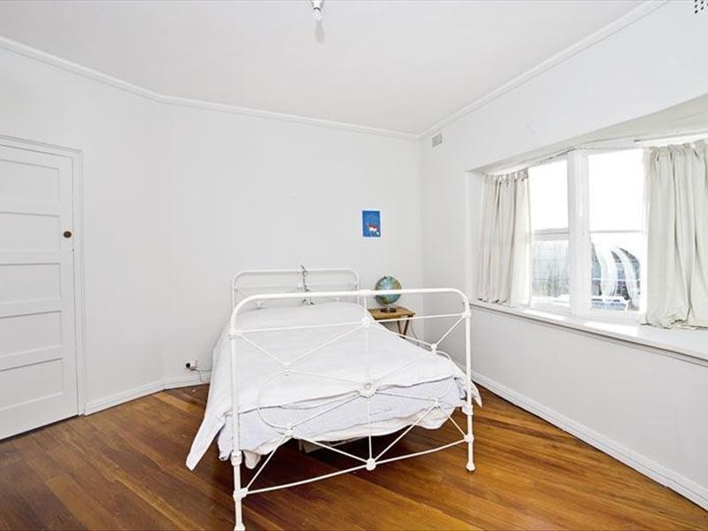 11/33 Campbell Parade, Bondi Beach NSW 2026