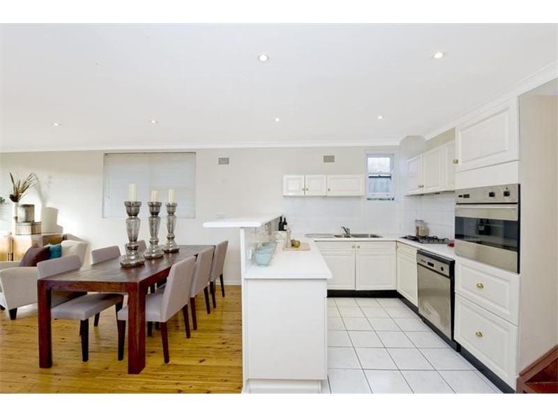 37 Edgecliff Road, Woollahra NSW 2025