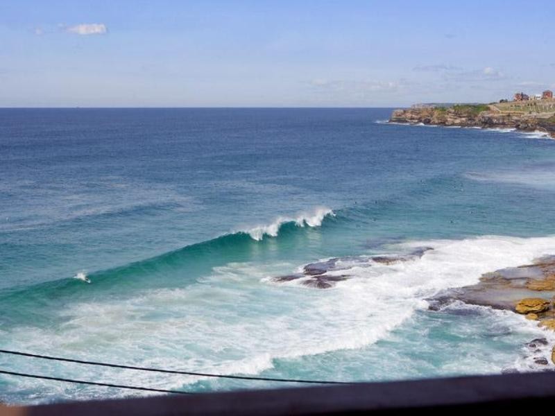 4/1 Gaerloch Avenue, Tamarama NSW 2026