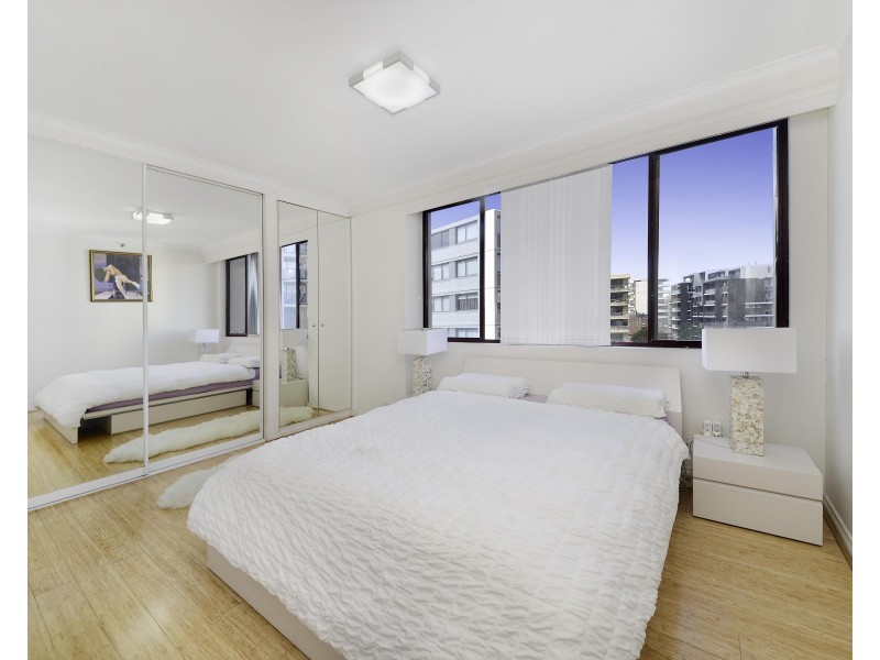 42/2a Hollywood Avenue, Bondi Junction NSW 2022