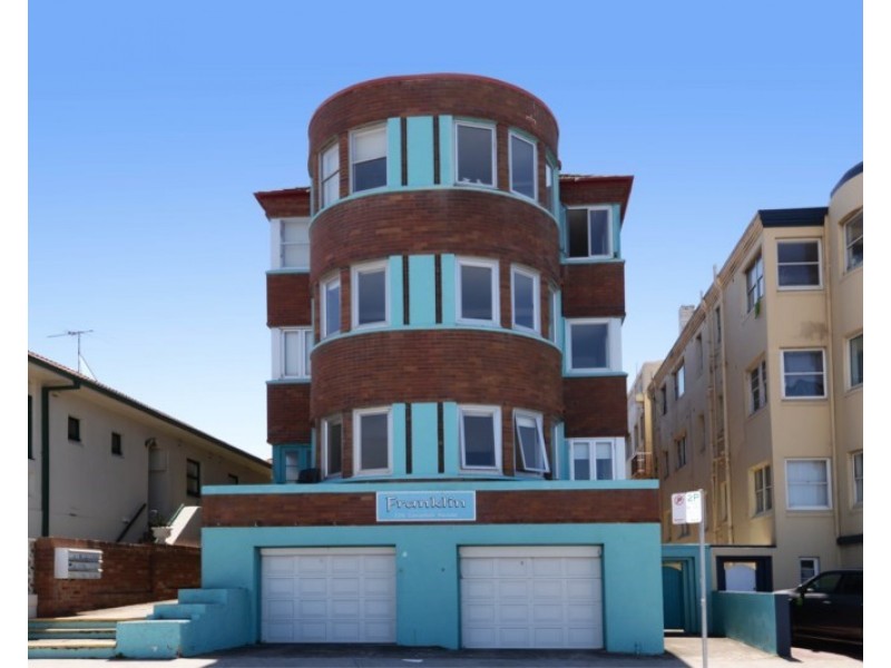 1/226 Campbell Parade, Bondi NSW 2026