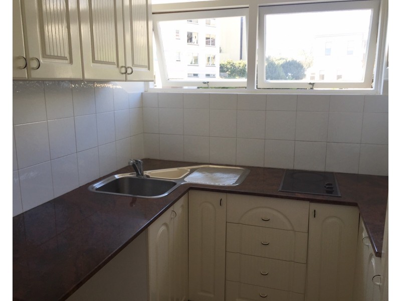 72/5-7 The Esplanade, Elizabeth Bay NSW 2011