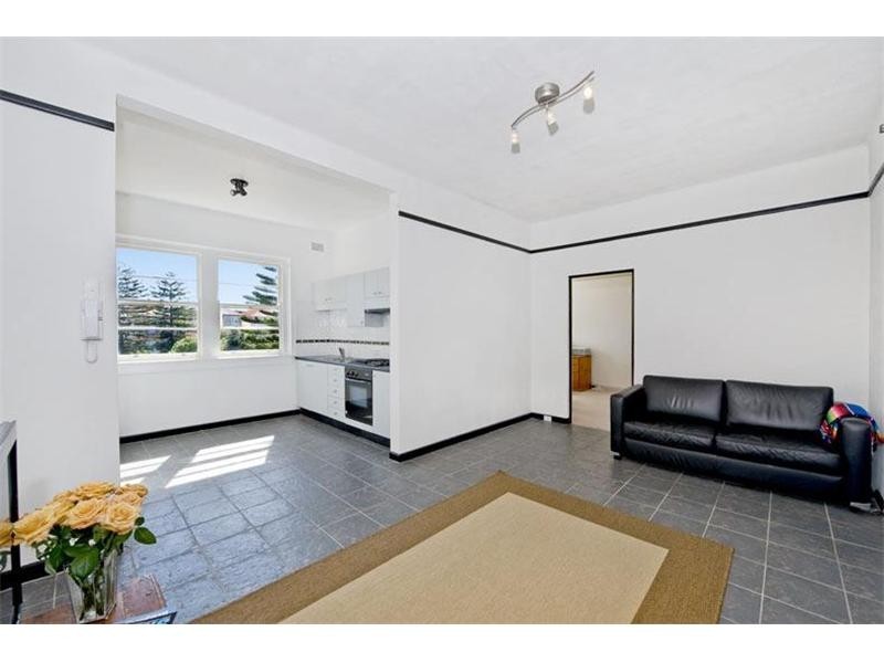 12/7 Beach Road, Bondi Beach NSW 2026