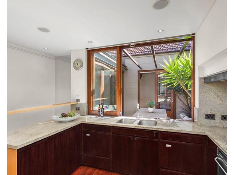 178 Edgecliff Road, Woollahra NSW 2025