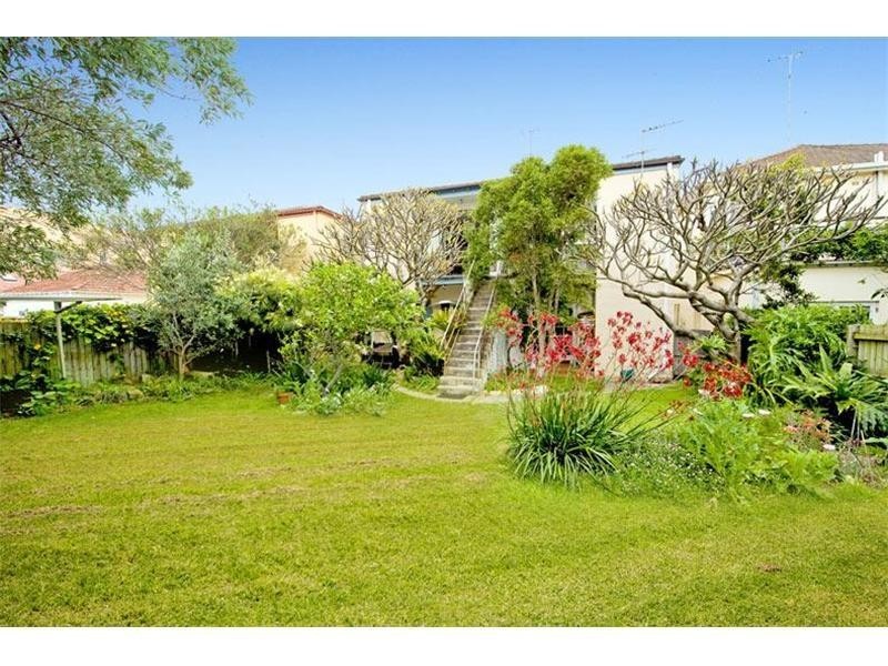 2/102 Ramsgate Avenue, Bondi Beach NSW 2026