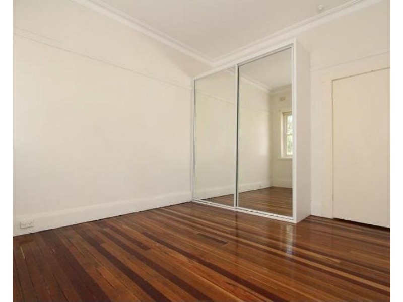 8/16 Hall Street, Bondi NSW 2026