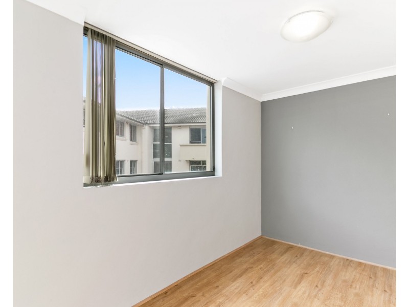 49/15 Wallis Parade, North Bondi NSW 2026