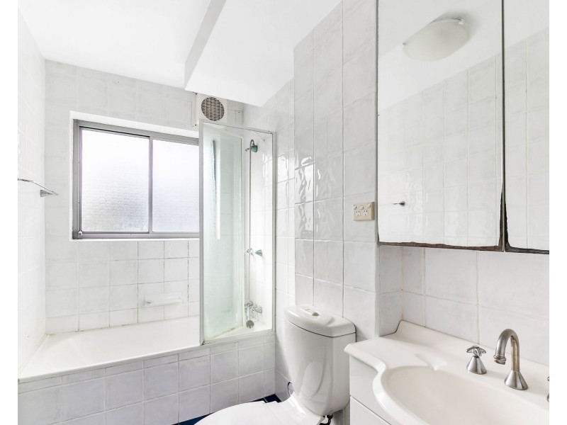 49/15 Wallis Parade, North Bondi NSW 2026